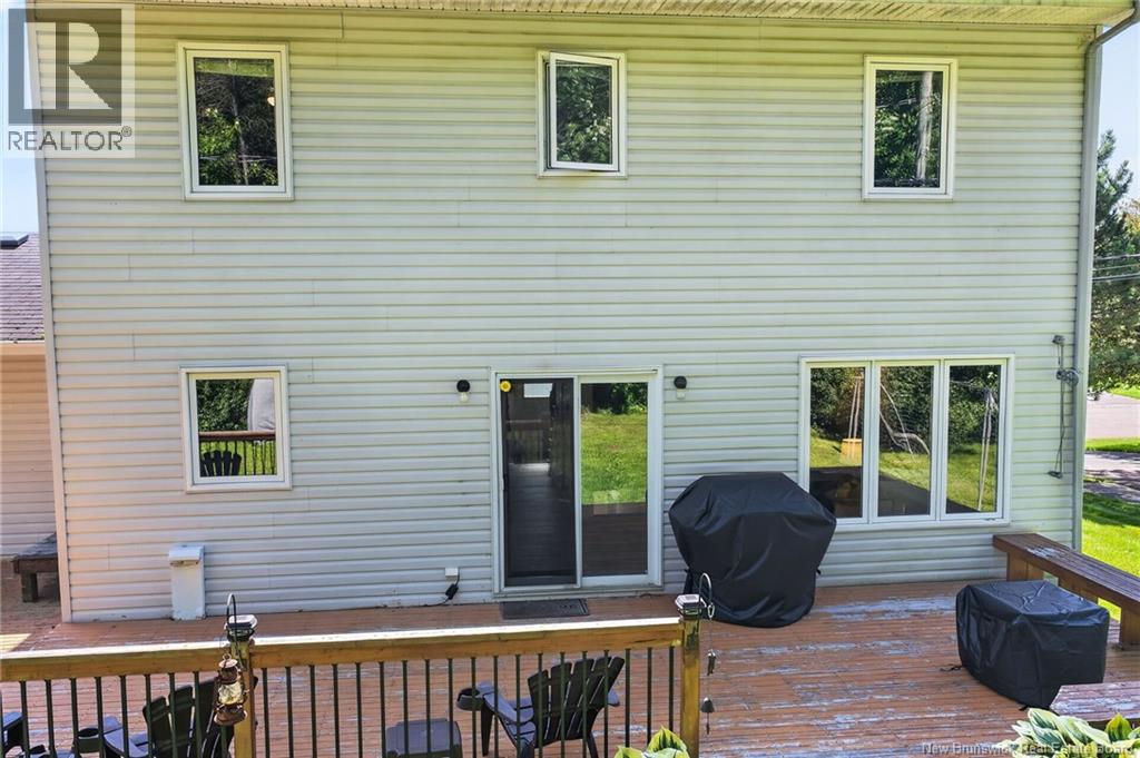 97 Old Oak Crescent Property Photo 45