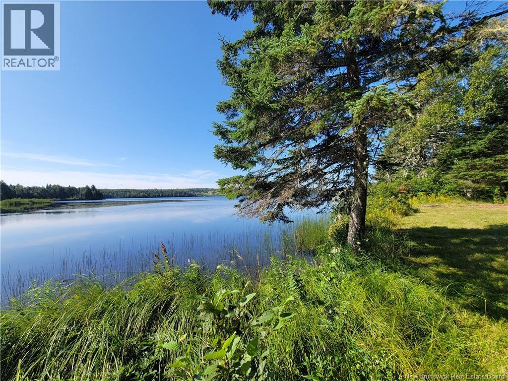 Lakefield Road Property Photo 4