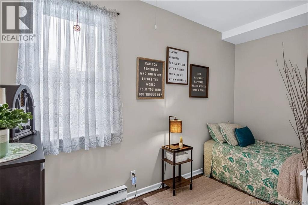 118 Millidge Avenue Property Photo 23