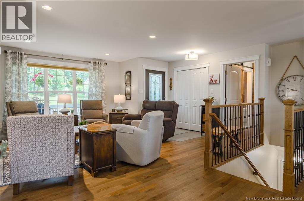27 Runnymede Drive Property Photo 16
