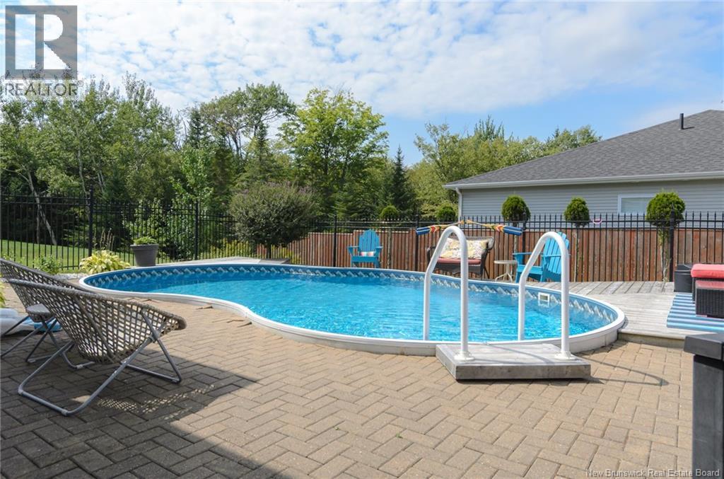 27 Runnymede Drive Property Photo 45