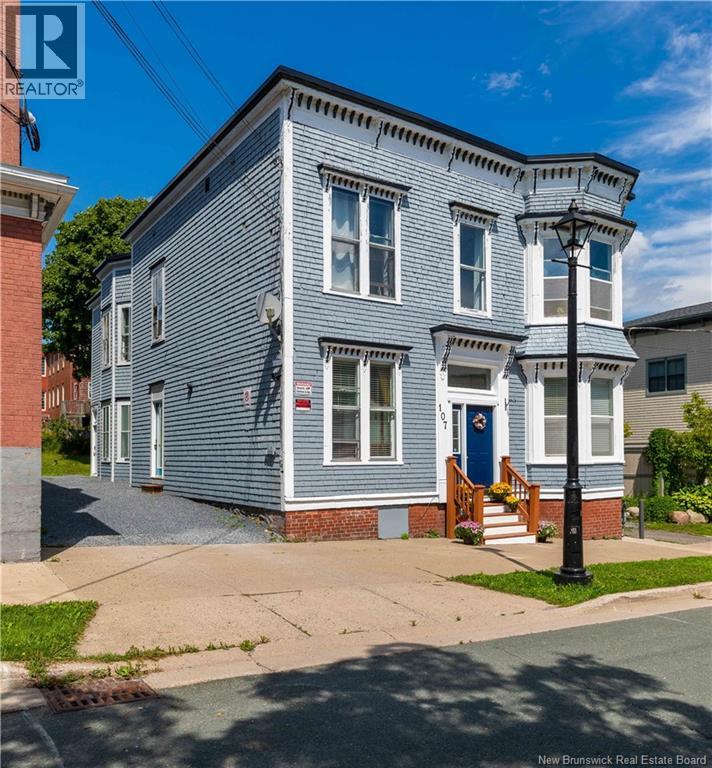 107 Orange Street Property Photo 5