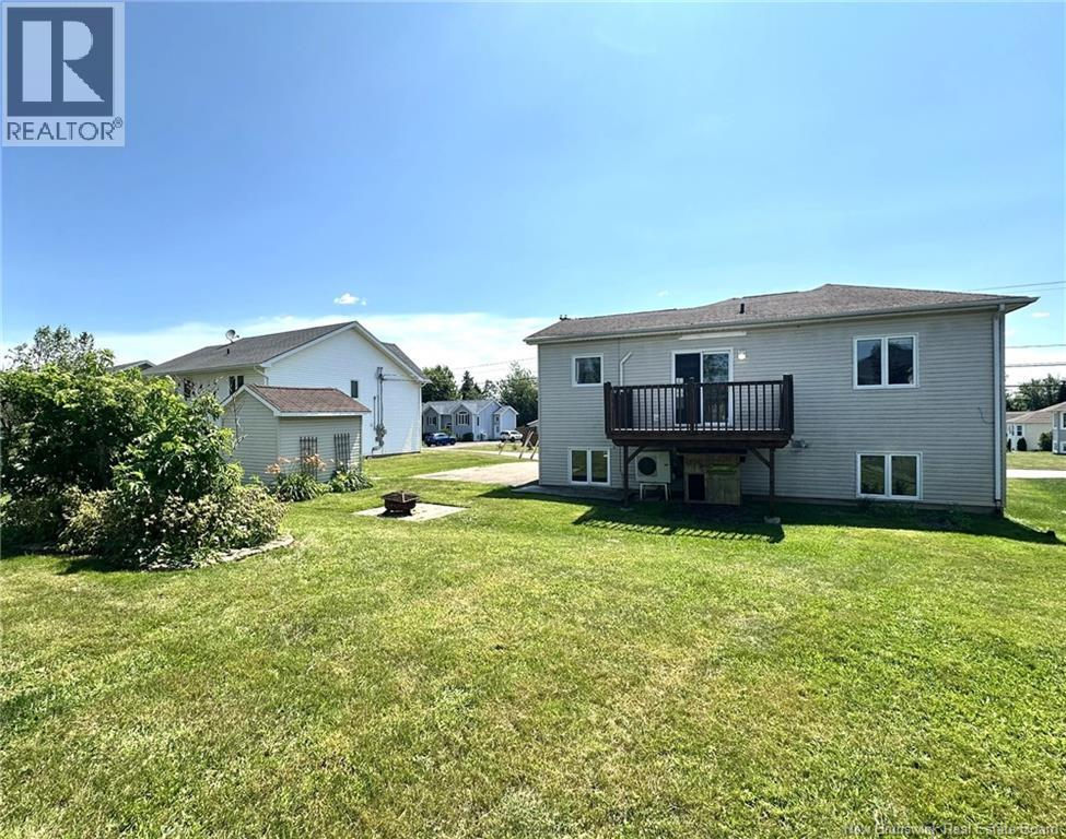 44-46 Theriault Street Property Photo 8