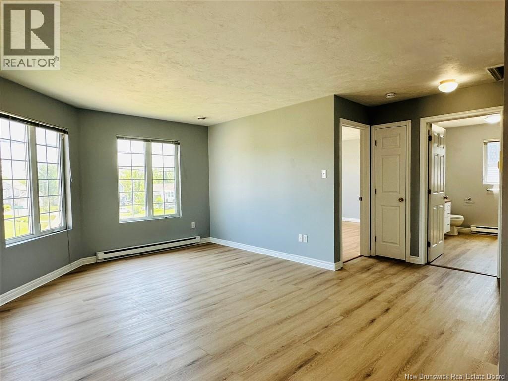 44-46 Theriault Street Property Photo 11