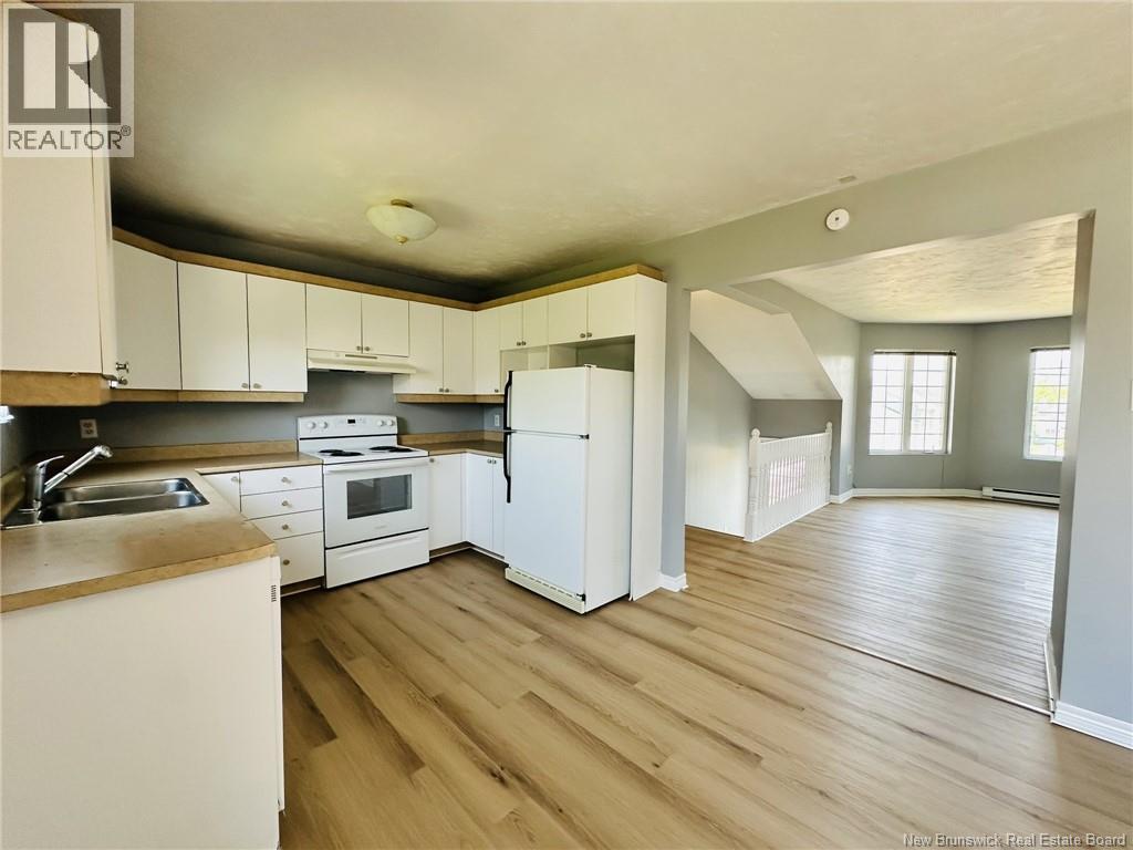 44-46 Theriault Street Property Photo 17