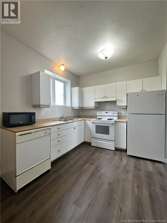 44-46 Theriault Street Property Photo 27