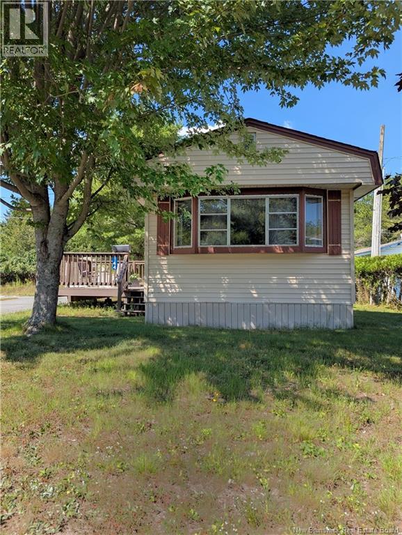 144 Conifer Crescent Property Photo 3
