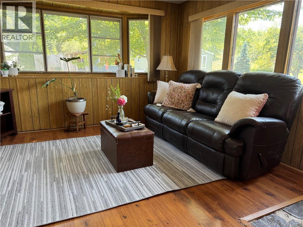 144 Conifer Crescent Property Photo 6