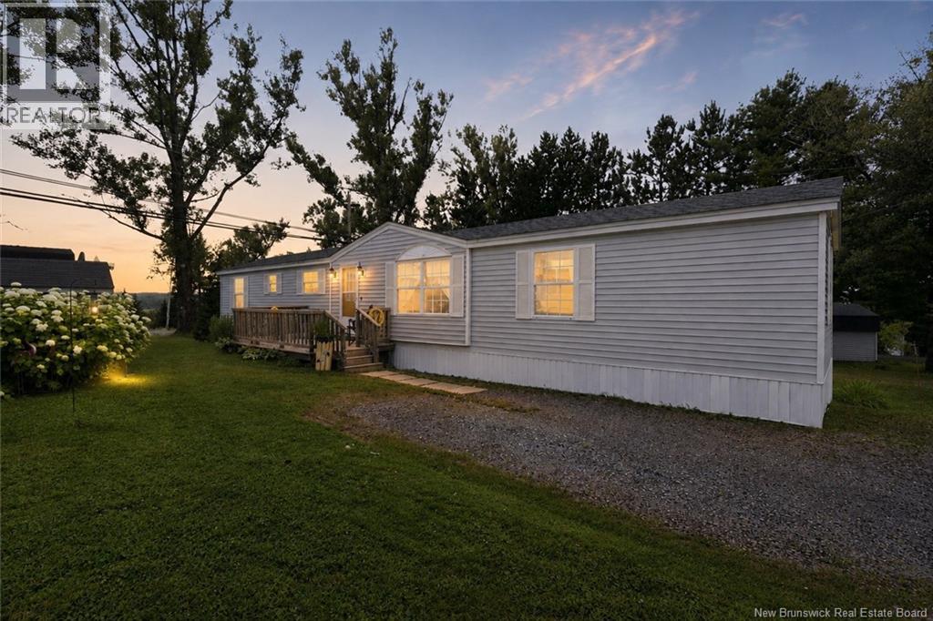 99 Hedgeview Drive Property Photo 1