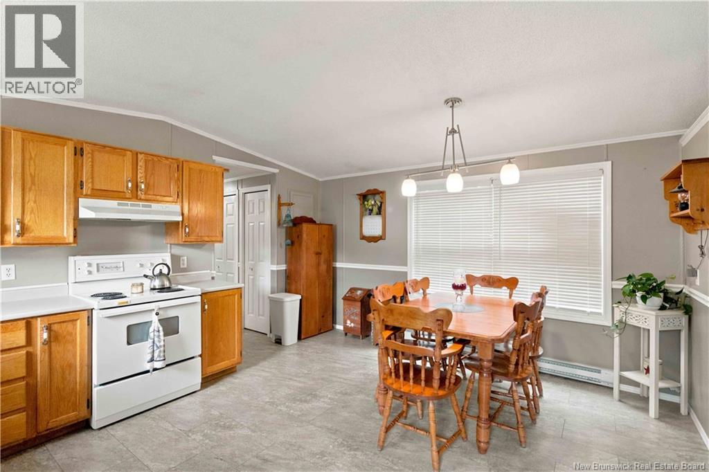 99 Hedgeview Drive Property Photo 4