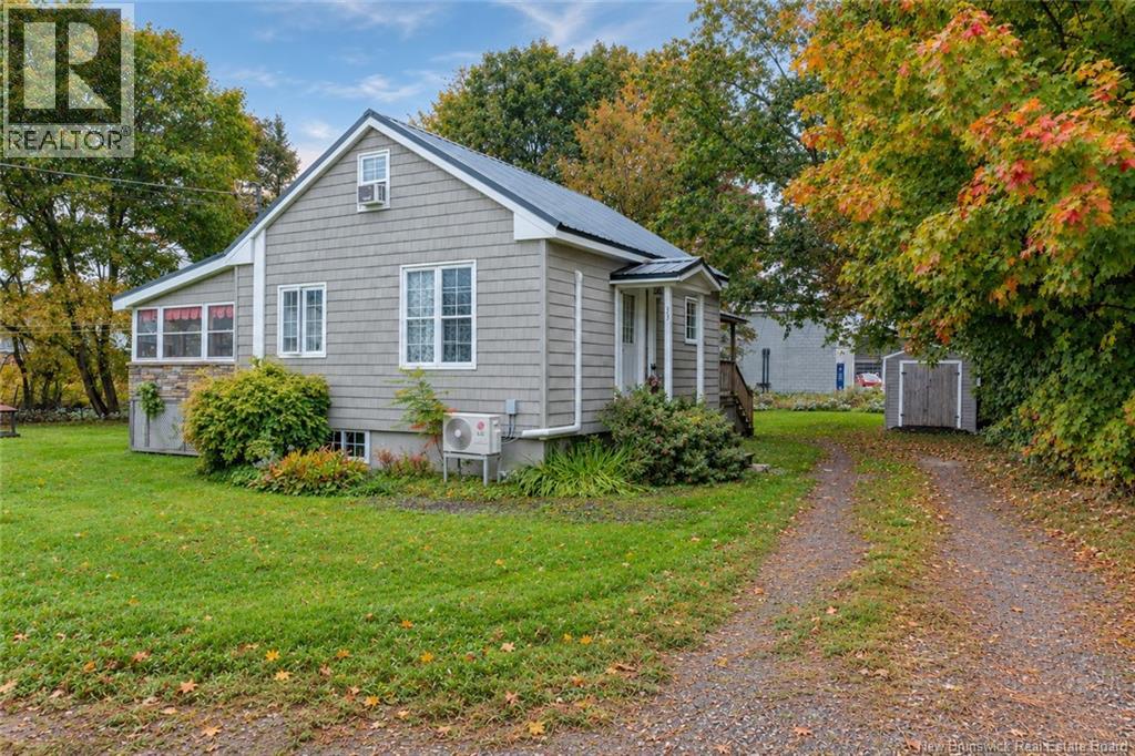 33 Magnolia Avenue