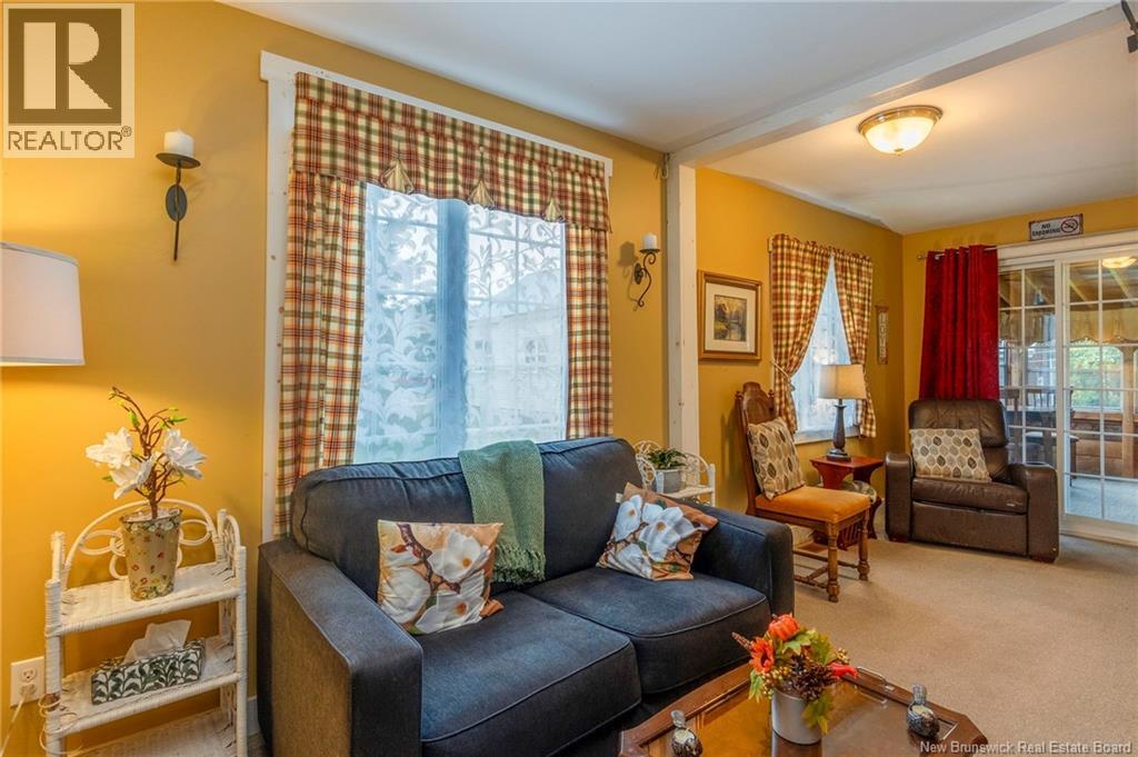 33 Magnolia Avenue Property Photo 22