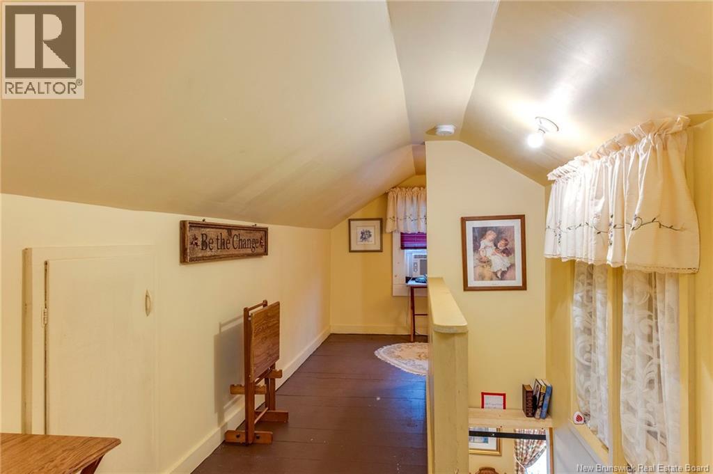 33 Magnolia Avenue Property Photo 27