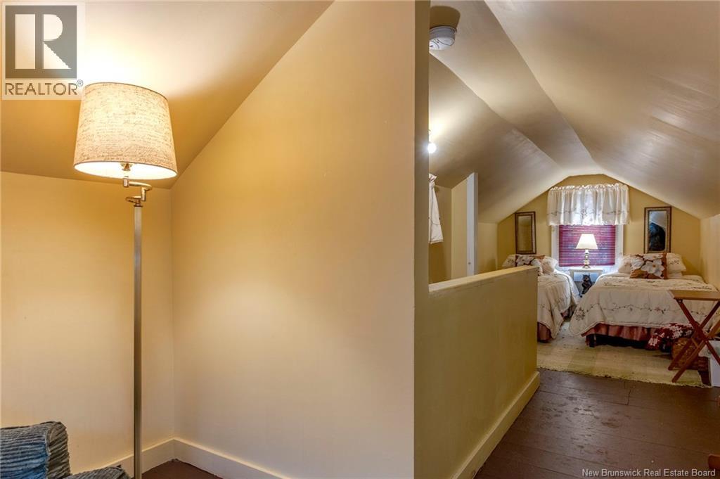 33 Magnolia Avenue Property Photo 29