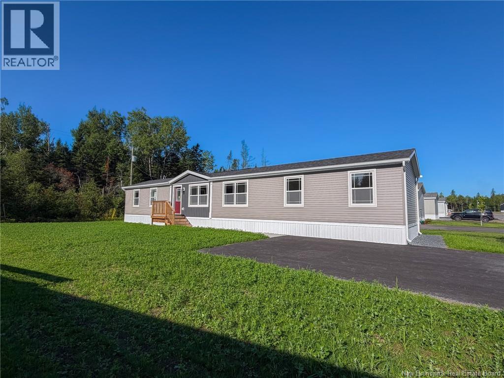 37 Luanne Drive Property Photo 2