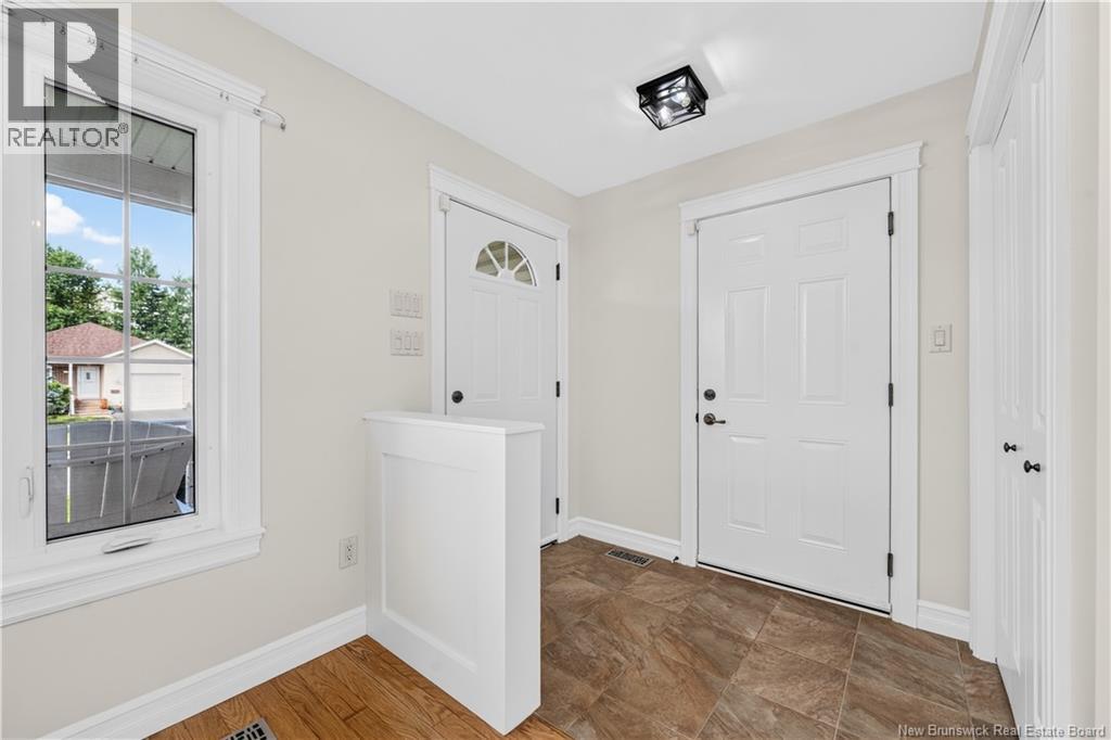 125 Monarch Road Property Photo 6