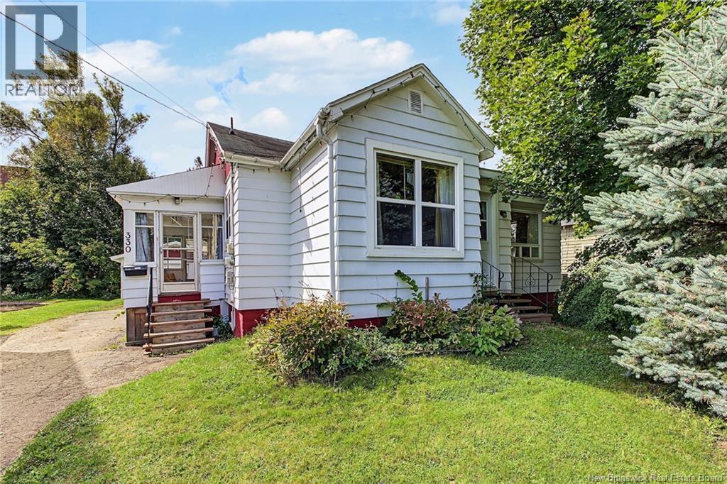 330 Dundonald Street Property Photo 1
