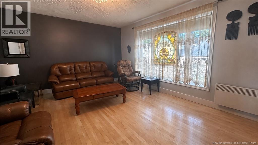 140 10e Street Property Photo 21