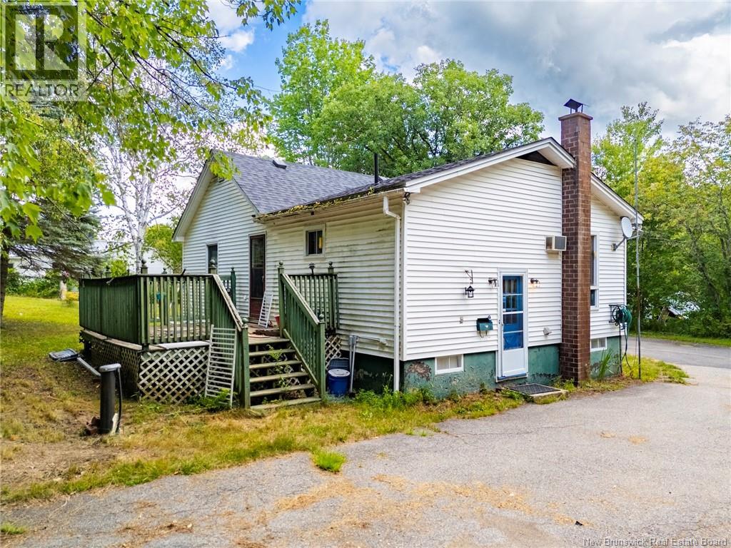 82 Chestnut Street Property Photo 32