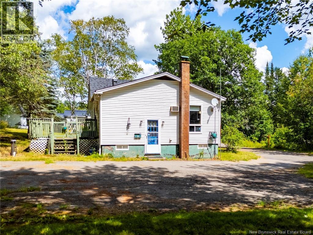 82 Chestnut Street Property Photo 34