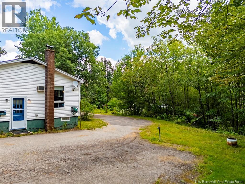 82 Chestnut Street Property Photo 35