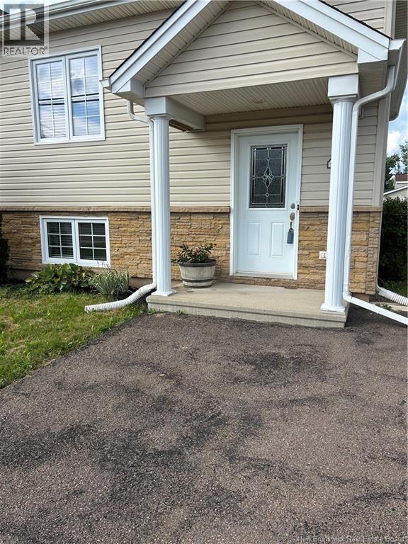 106 Lakeburn Avenue Property Photo 3