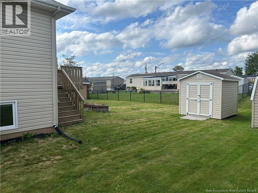 106 Lakeburn Avenue Property Photo 6