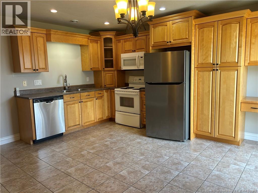 106 Lakeburn Avenue Property Photo 24