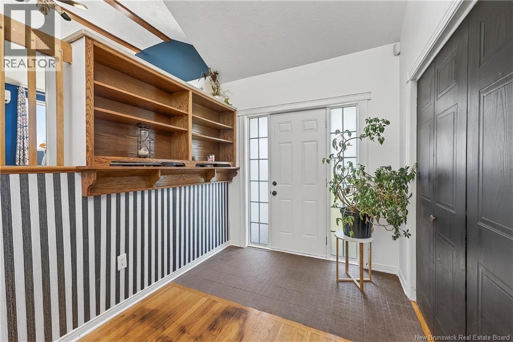 2 Sunset Boulevard Property Photo 11