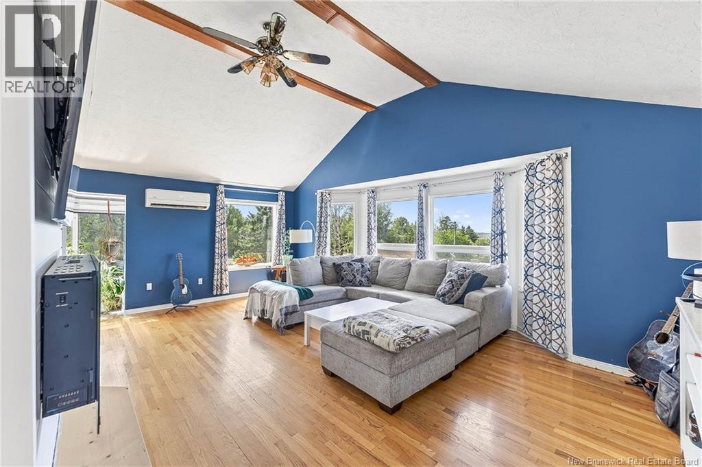 2 Sunset Boulevard Property Photo 13