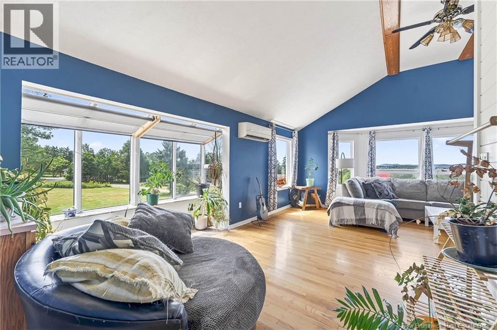 2 Sunset Boulevard Property Photo 14