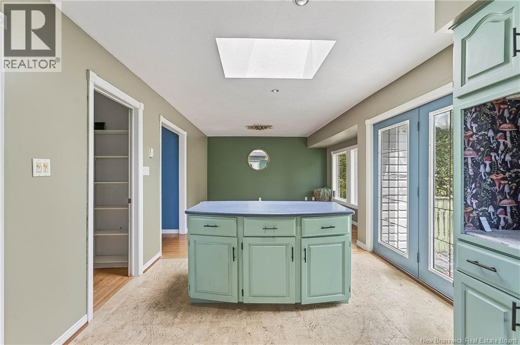 2 Sunset Boulevard Property Photo 28