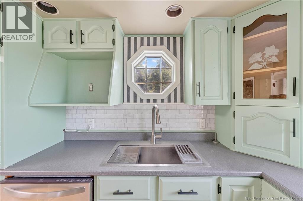 2 Sunset Boulevard Property Photo 29