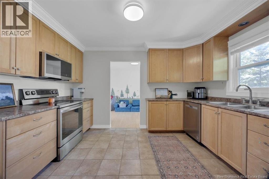 16 Brook Street Property Photo 9