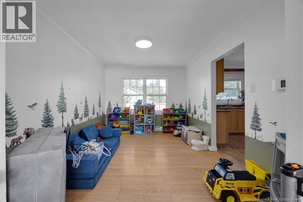 16 Brook Street Property Photo 12