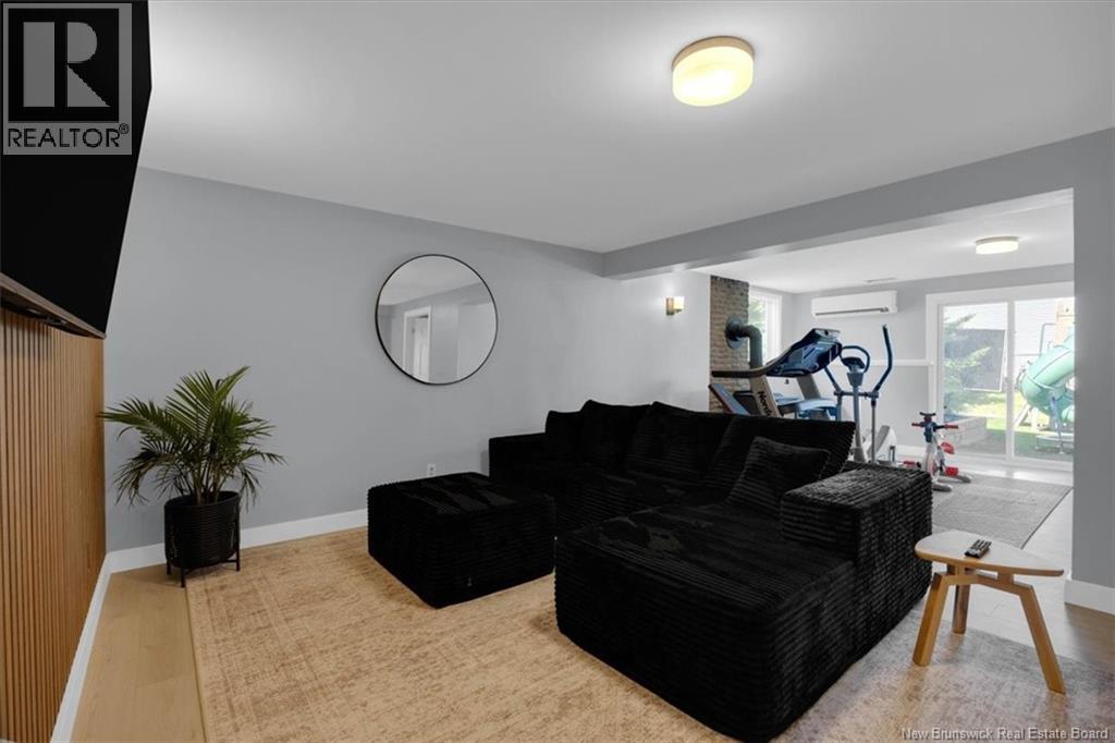 16 Brook Street Property Photo 20