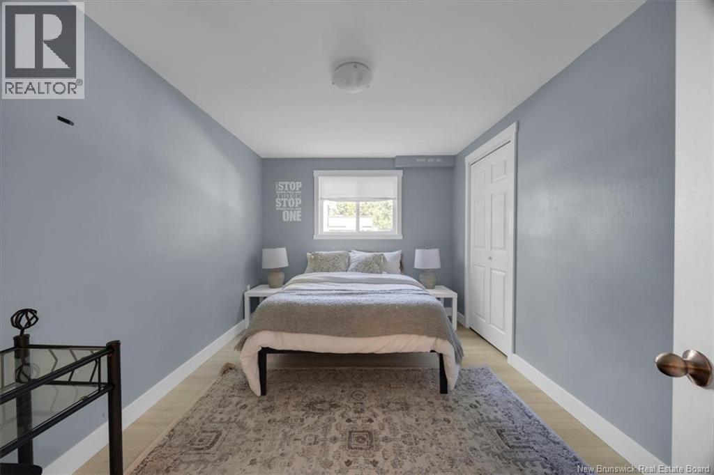 16 Brook Street Property Photo 22
