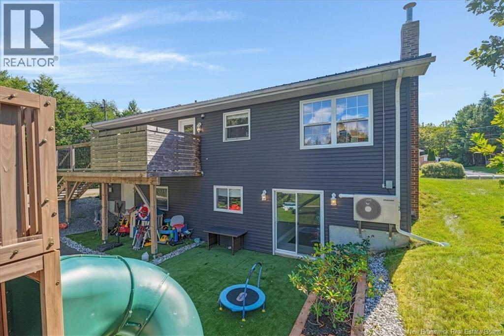 16 Brook Street Property Photo 31
