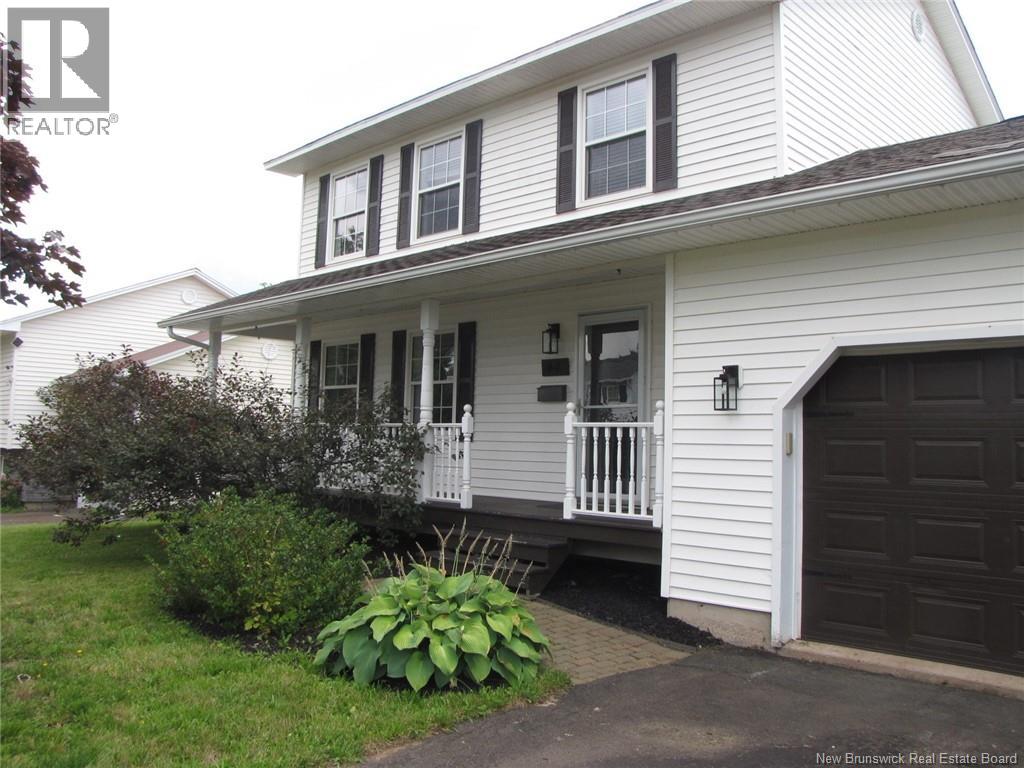 44 Greenhaven Drive Property Photo 3