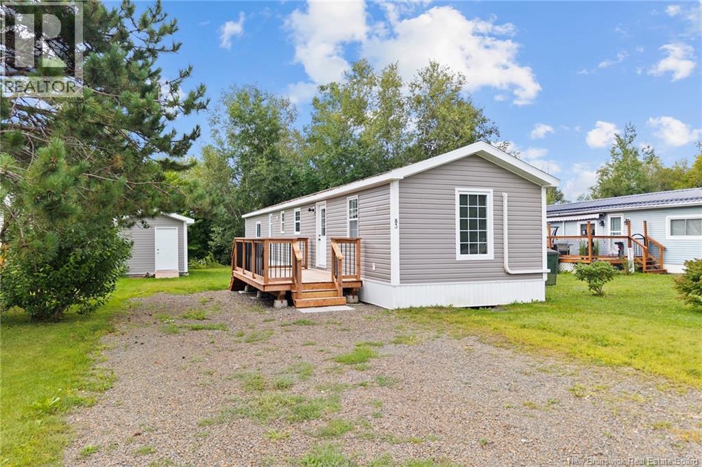 83 Leafwood Crescent Property Photo 1