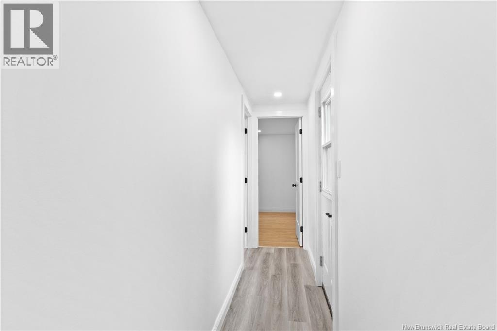 83 Leafwood Crescent Property Photo 18