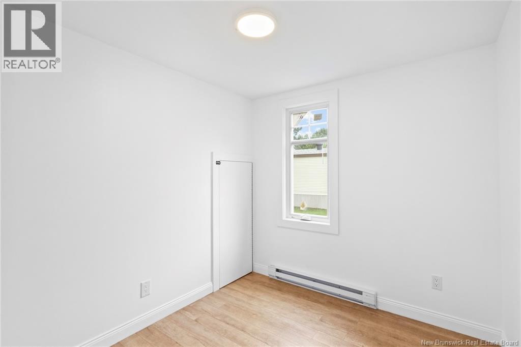 83 Leafwood Crescent Property Photo 26