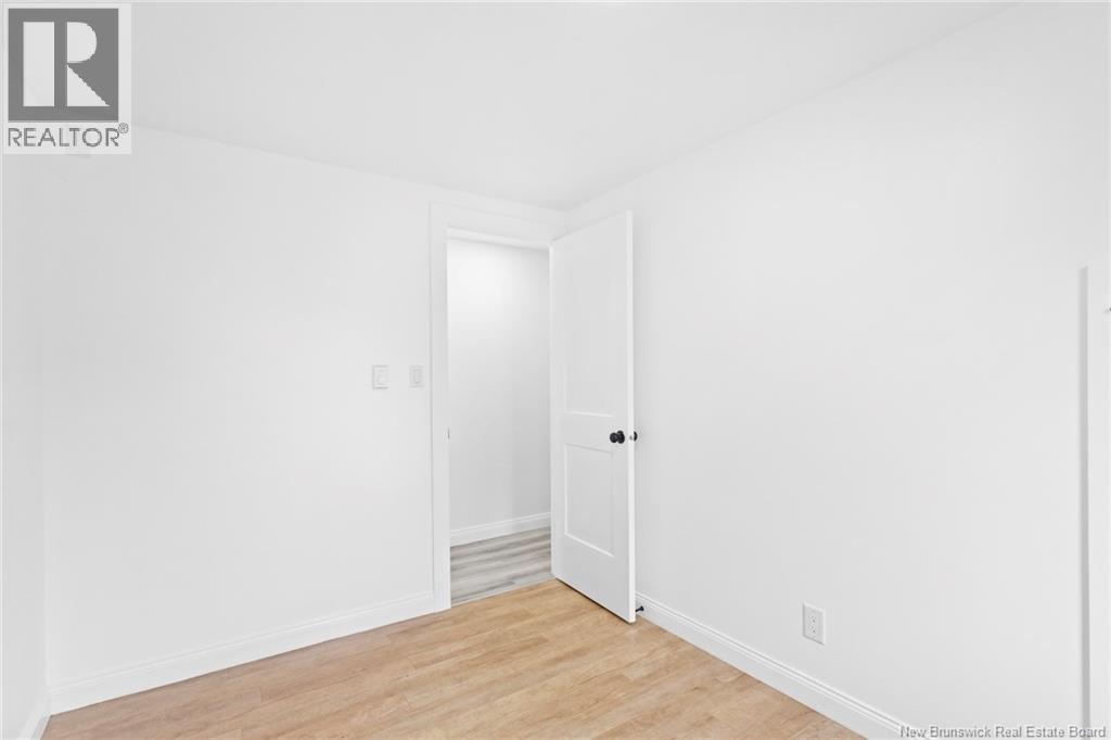 83 Leafwood Crescent Property Photo 27