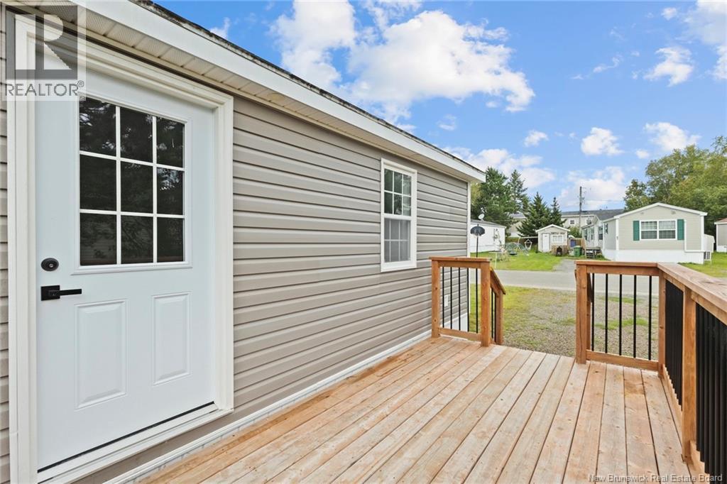 83 Leafwood Crescent Property Photo 32