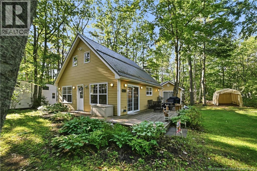 7 Buccaneer Property Photo 1