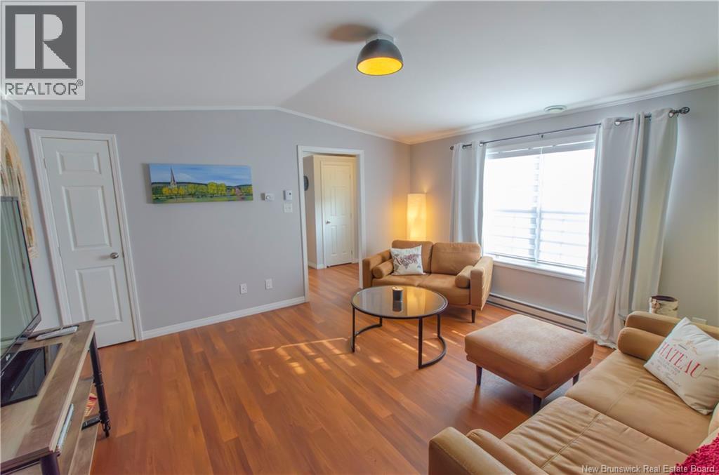 46 Tamarack Drive Property Photo 11