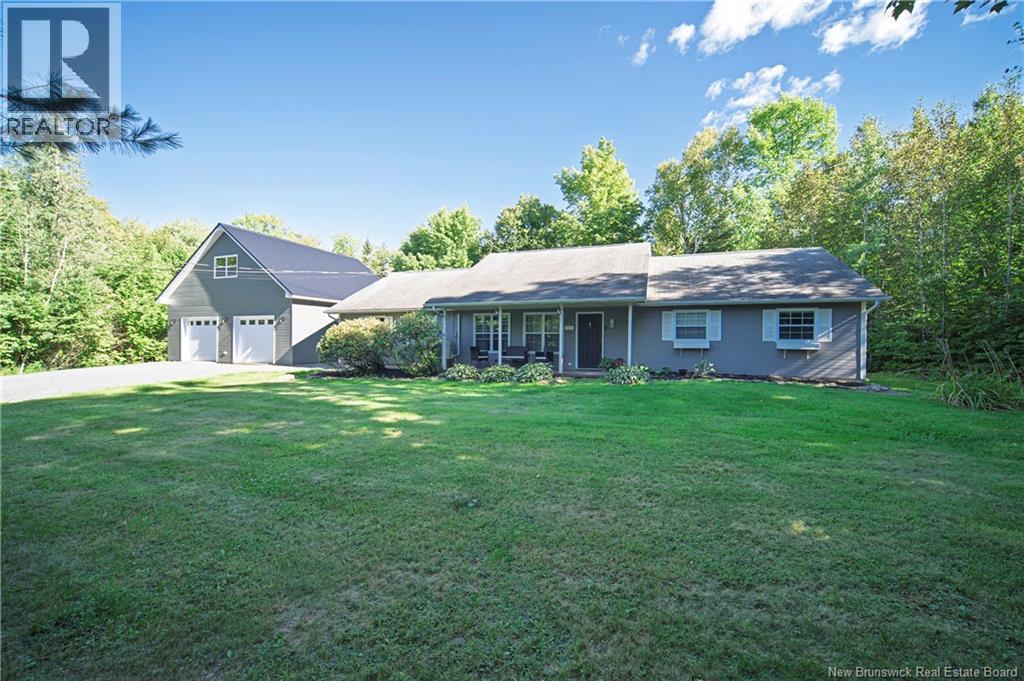 122 Fawn Crescent Property Photo 1