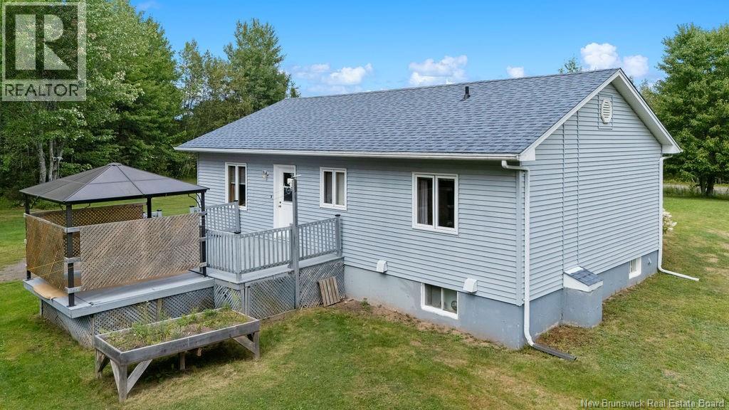 96 Zack Road Property Photo 5