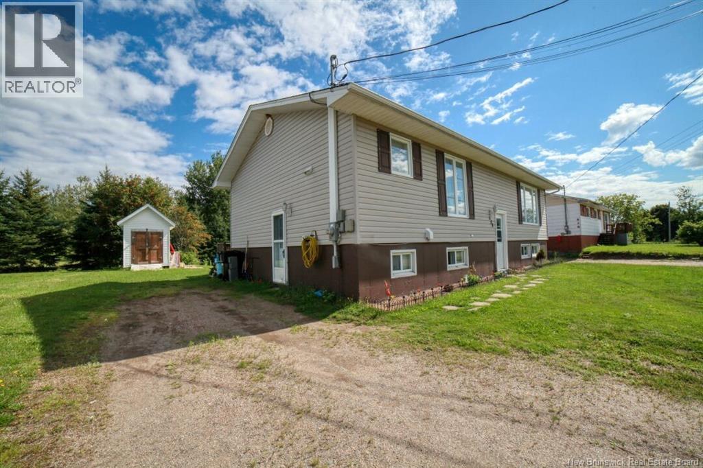 838 Helen Street Property Photo 3