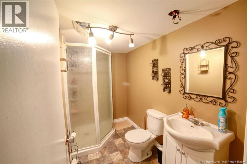 838 Helen Street Property Photo 18
